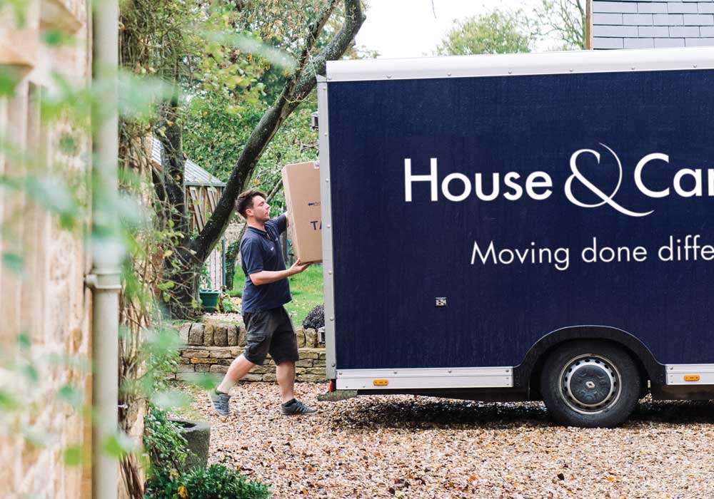 House removal in Cotswolds with House and Carriage